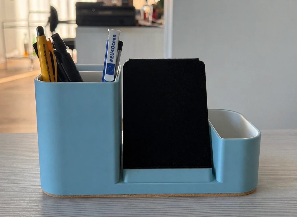 [SKU-ELLI-001-GB-Blk] Recycled Plastic Desk Organizer with Smartphone Holder – Wool Felt Accents (Gentle Breeze, Black)